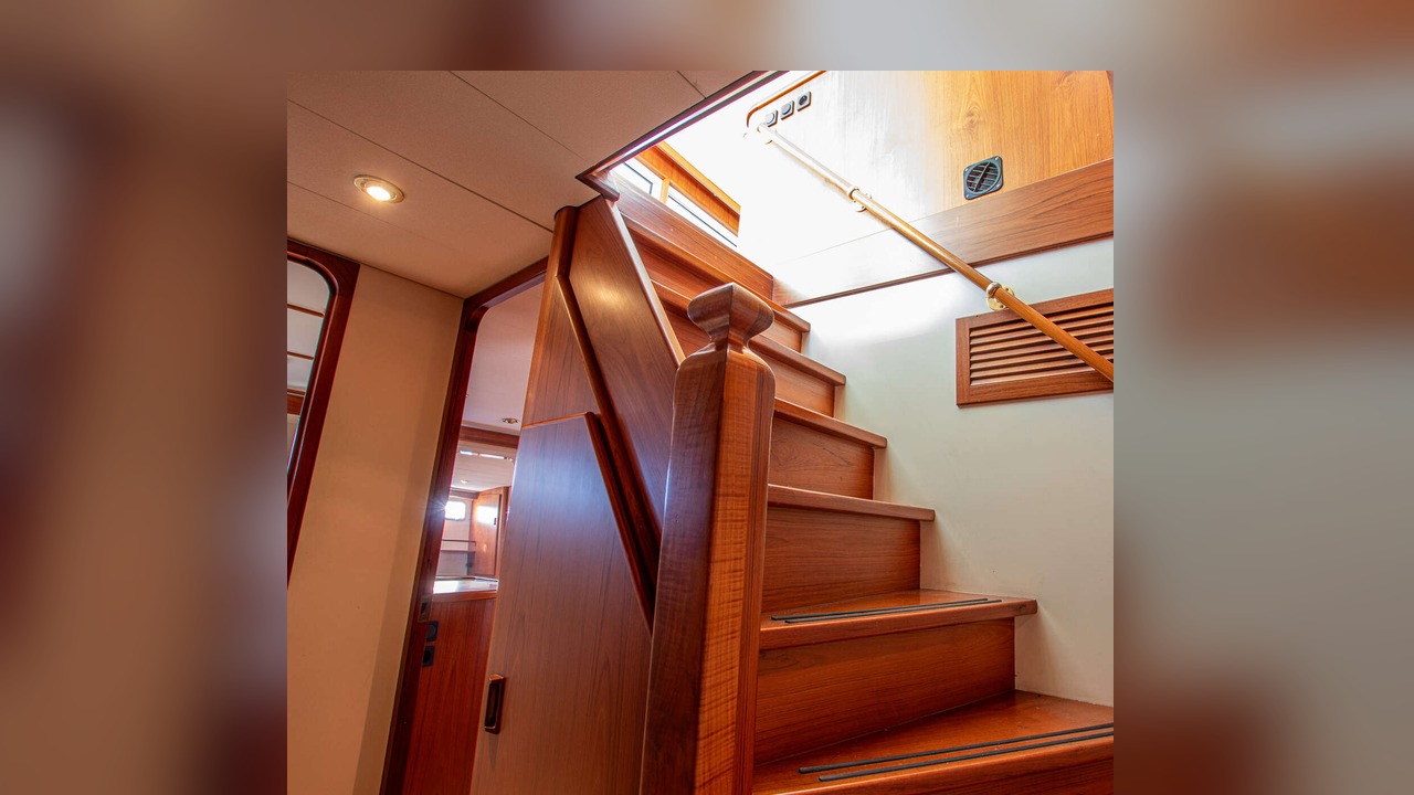Contentus III, 1991 Moonen 56 steel motor yacht for sale