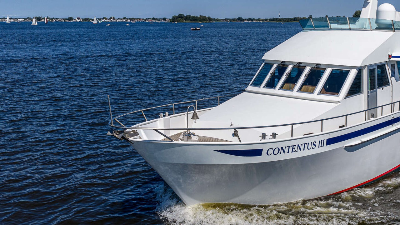 Contentus III, 1991 Moonen 56 steel motor yacht for sale
