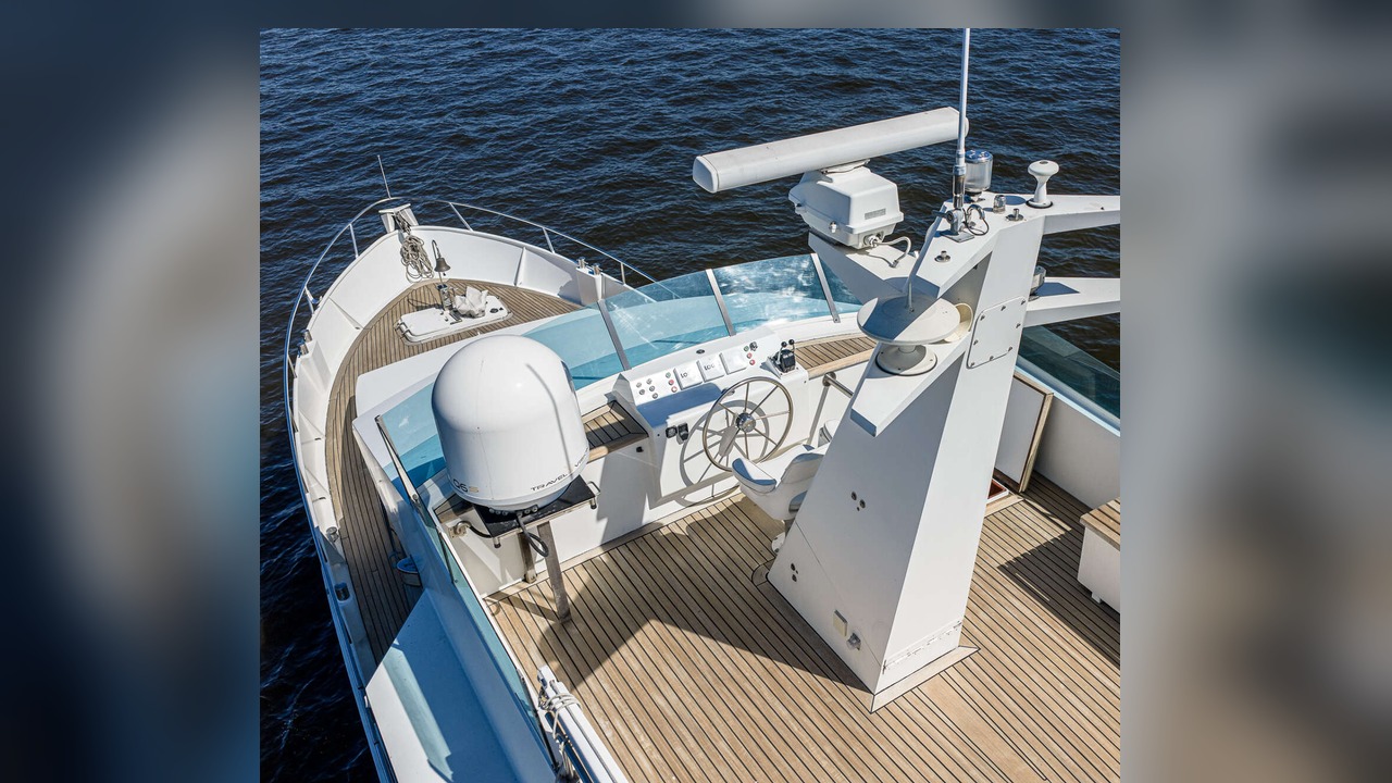 Contentus III, 1991 Moonen 56 steel motor yacht for sale