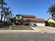 930 N Forest Ave, Rialto, CA 92376
