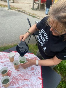 Just add boiled water to a couple of leaves of each and let it seep.