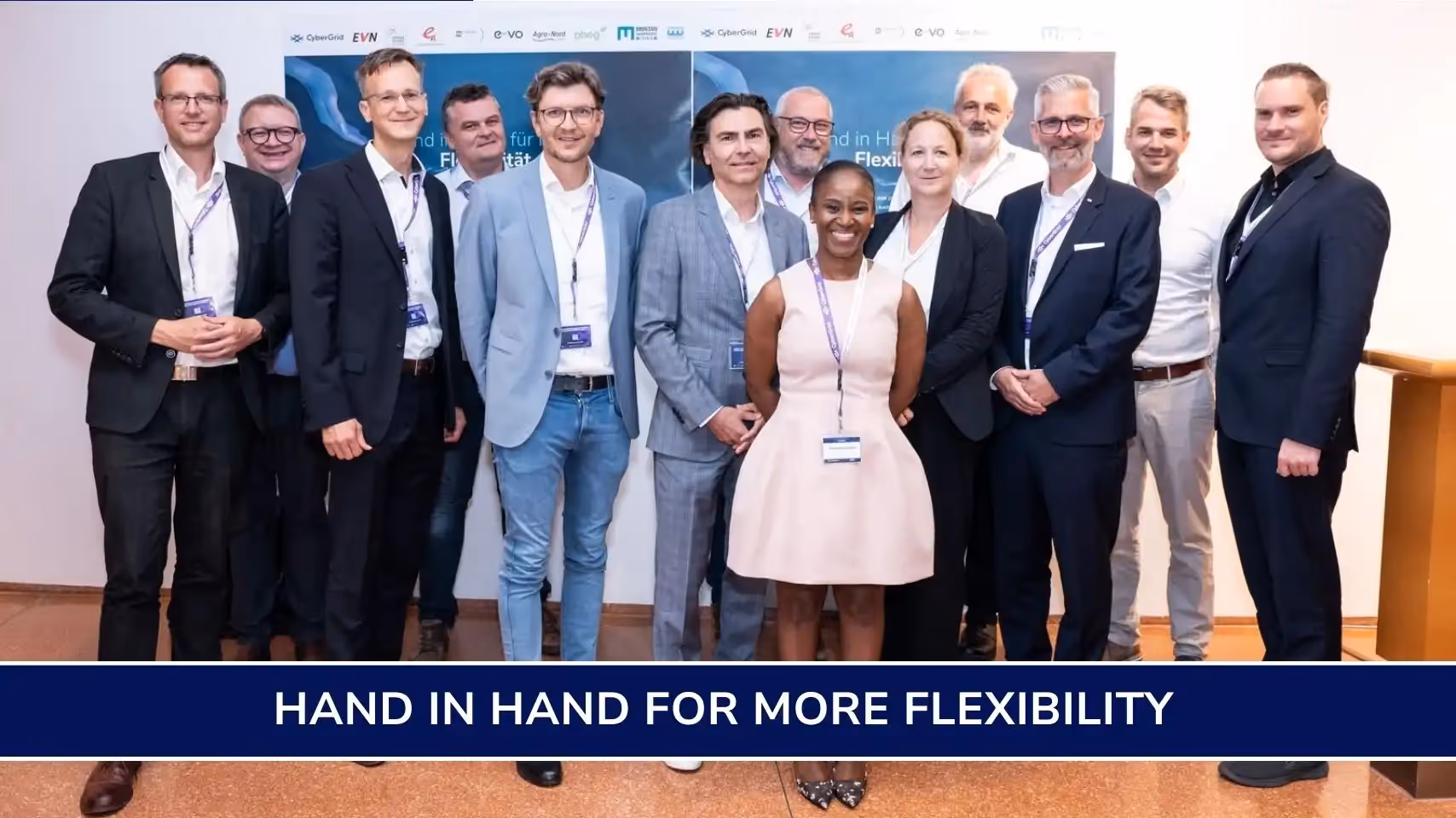 Hand in Hand for more flexibility