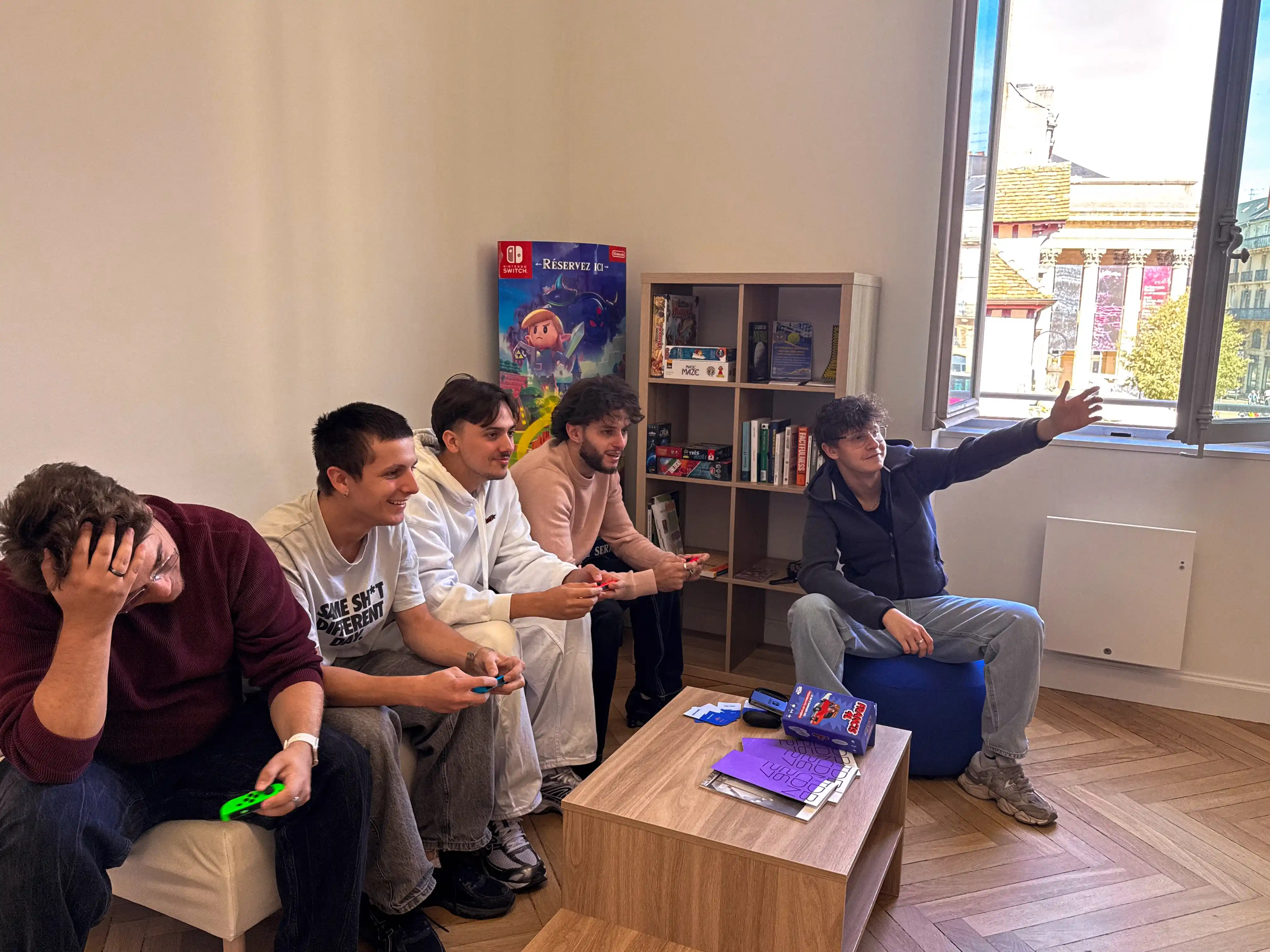 Espace détente : jeux vidéo et de société pour faire une pause