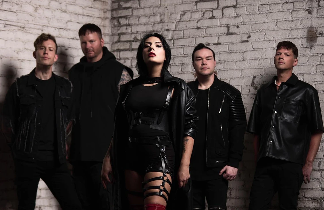 Eva Under Fire Announces Second Album With Title Track Release, 'Villainous'