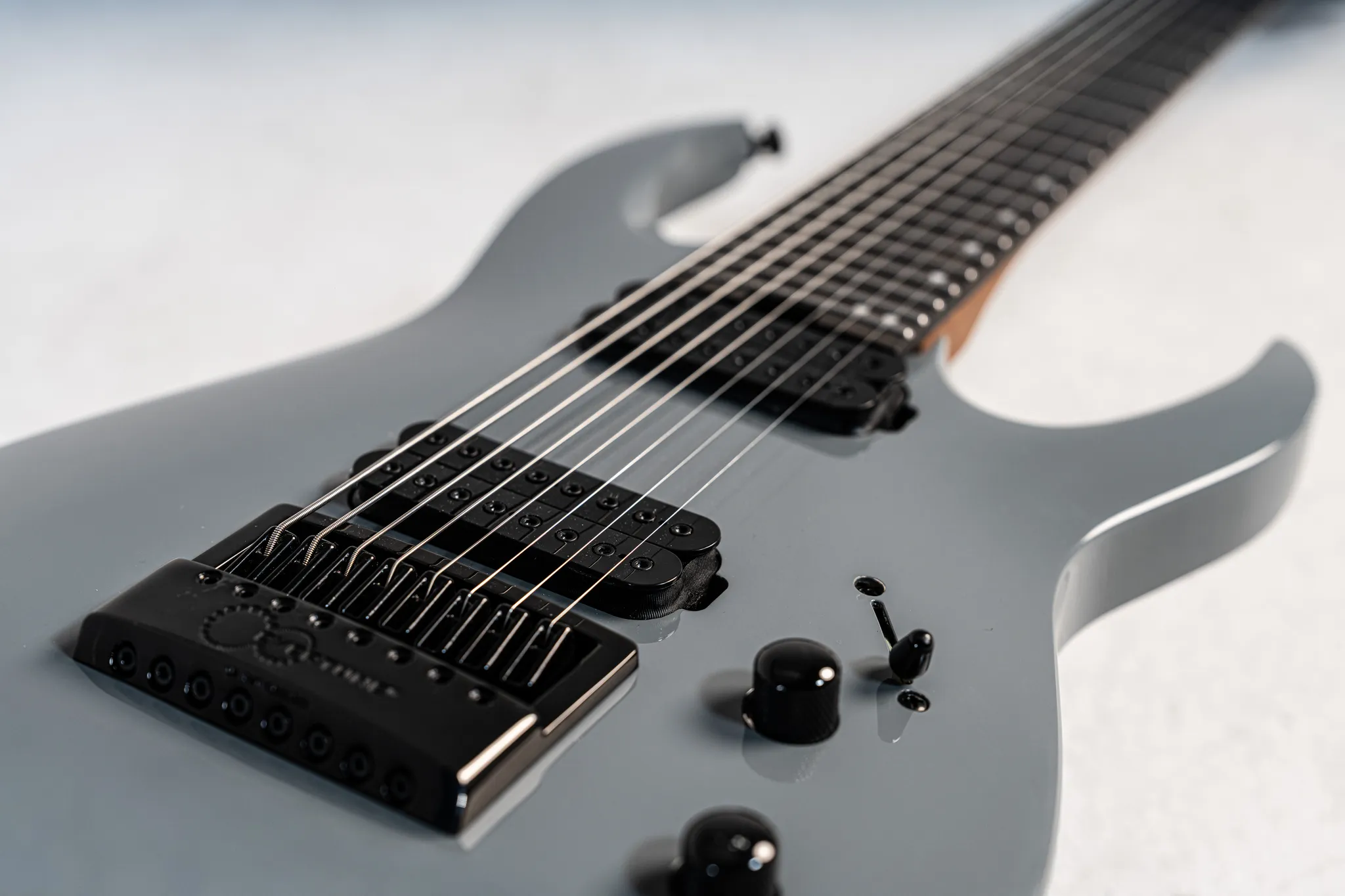 Misha Mansoor Launches Brand-Spankin' New EverTune 8-String