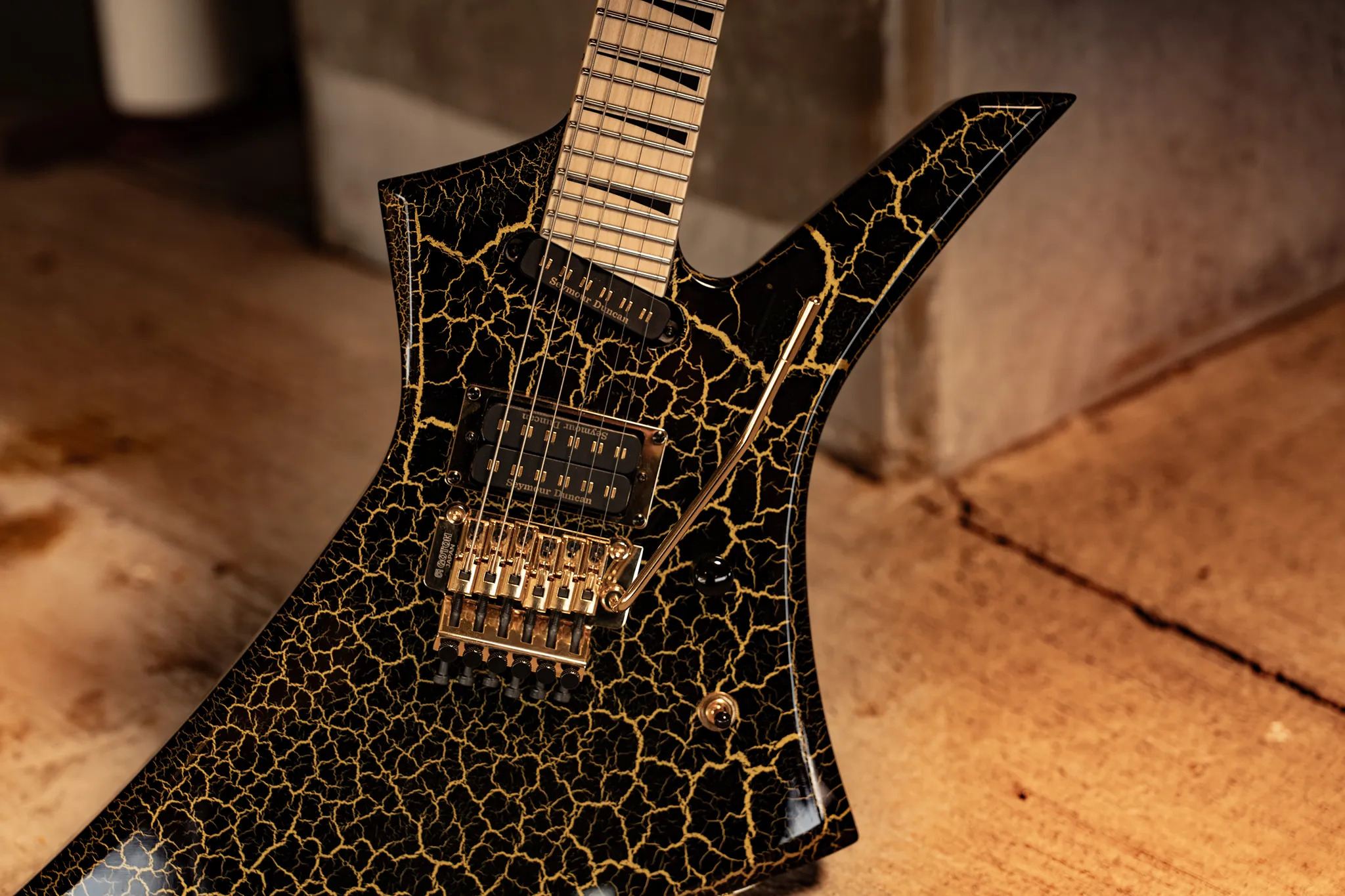 Jackson Strike Gold With The Brandon Ellis KE27 Kelly - Wall Of Sound