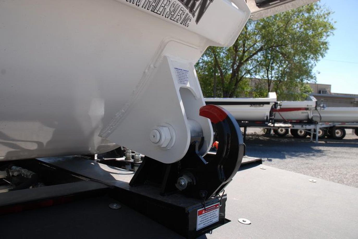 SmithCo SX5-49-38 Trailer