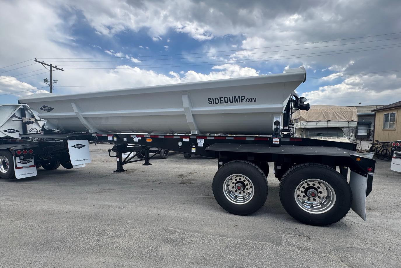 SmithCo SXL3-4234 Trailer
