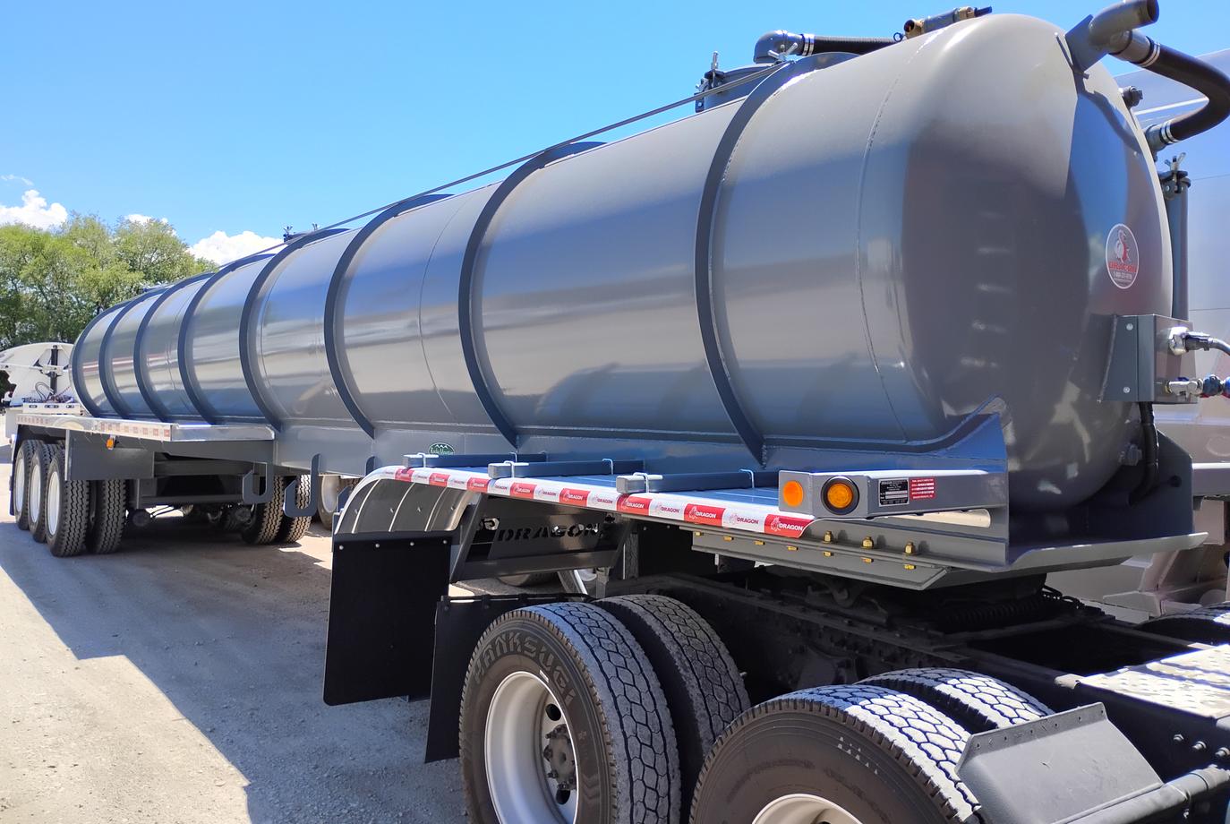 Dragon 165 BBL 3 Axle Trailer