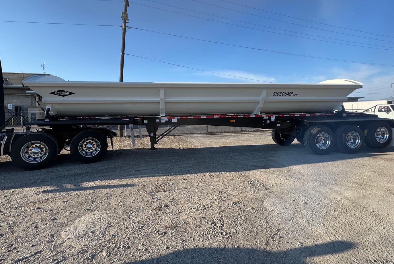 SmithCo SX3-4234 Trailer