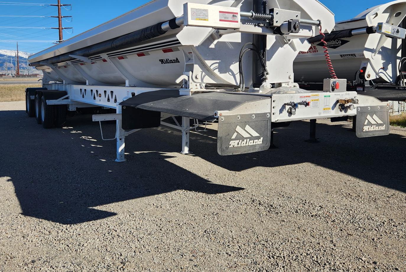 Midland TW3000 Trailer