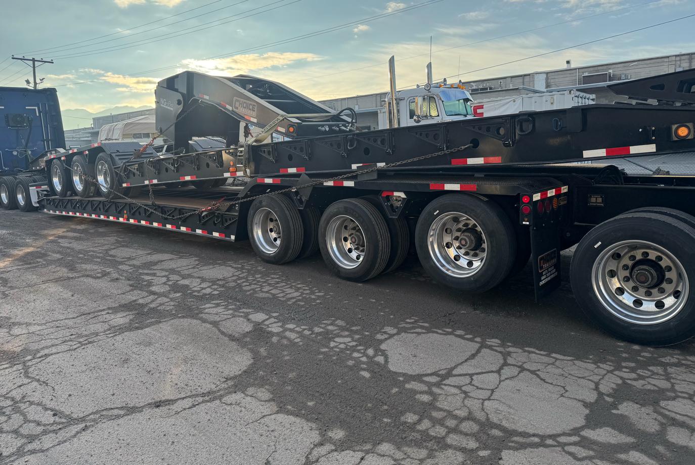 Choice 355NG Trailer