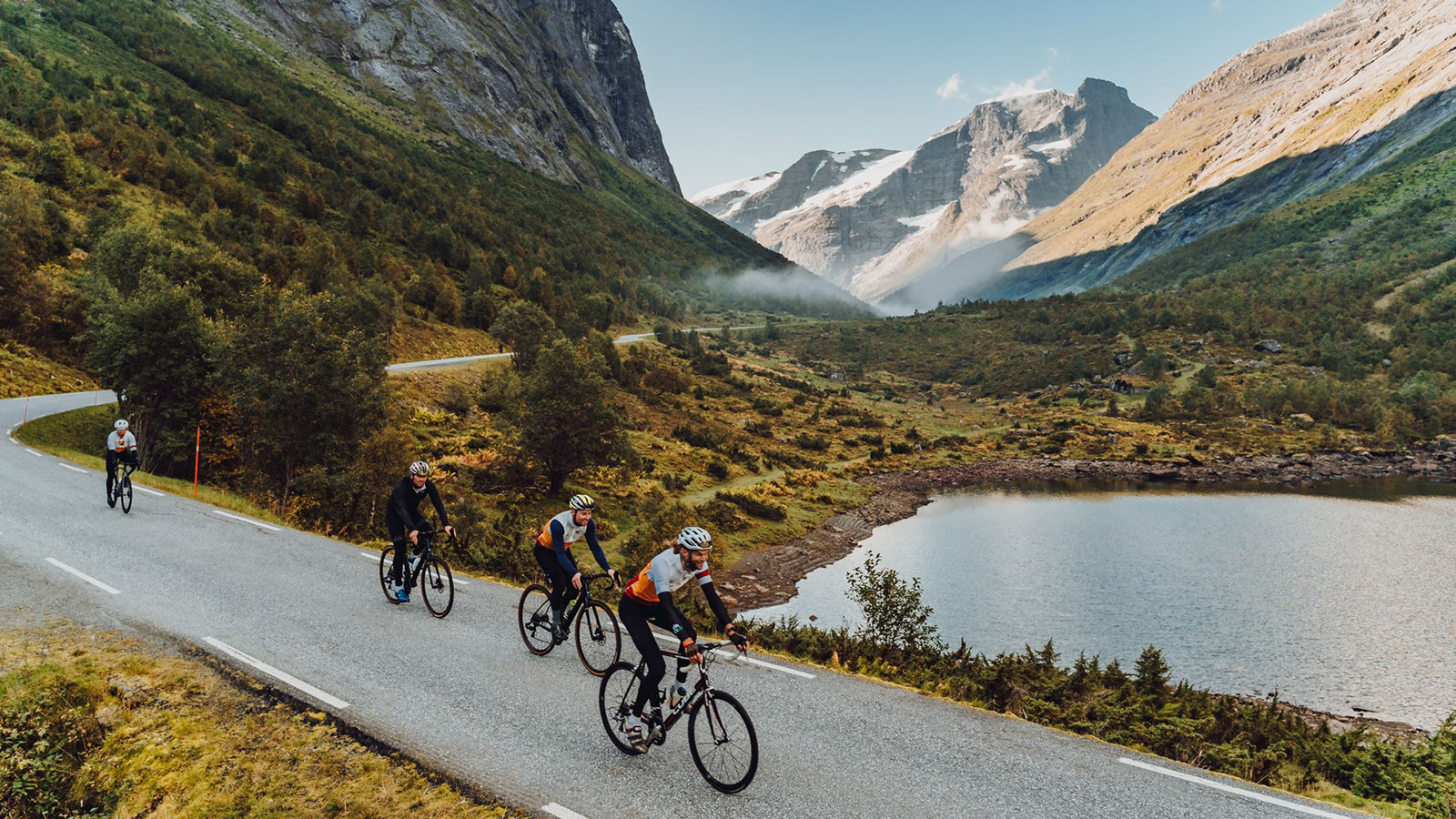 Private cycling guide