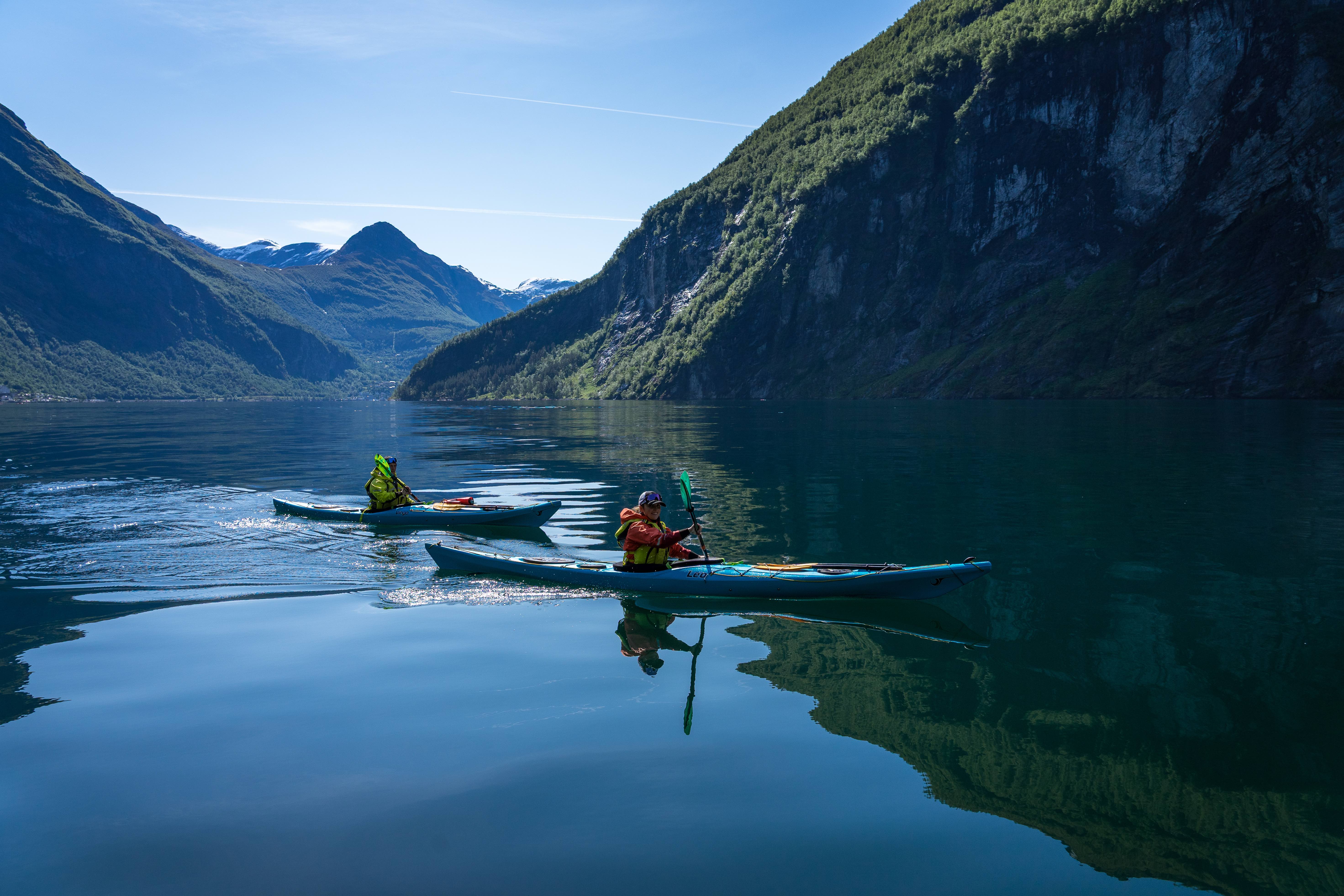 https://cdn.prod.website-files.com/66c32f7b5e058dfb46aa3966/69977deb88ebf353023a661c_kayaking_in_geiranger.jpg