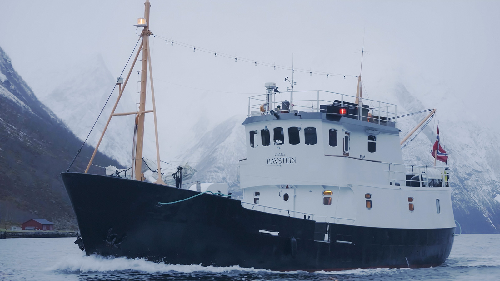 Ski & Sail in the Sunnmøre Alps
