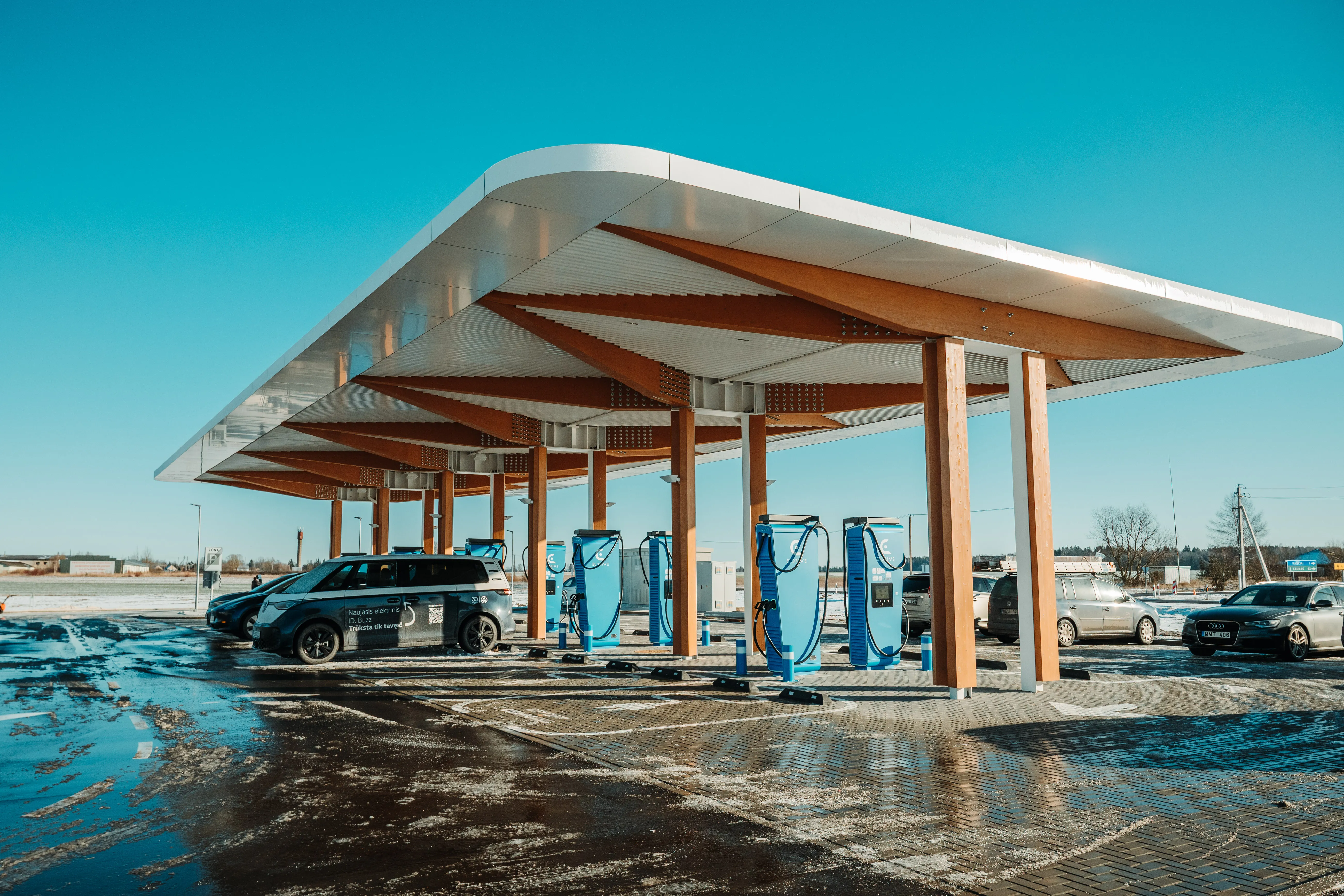 Canopy with Eldrive chargers at the Raseiniai charging hub