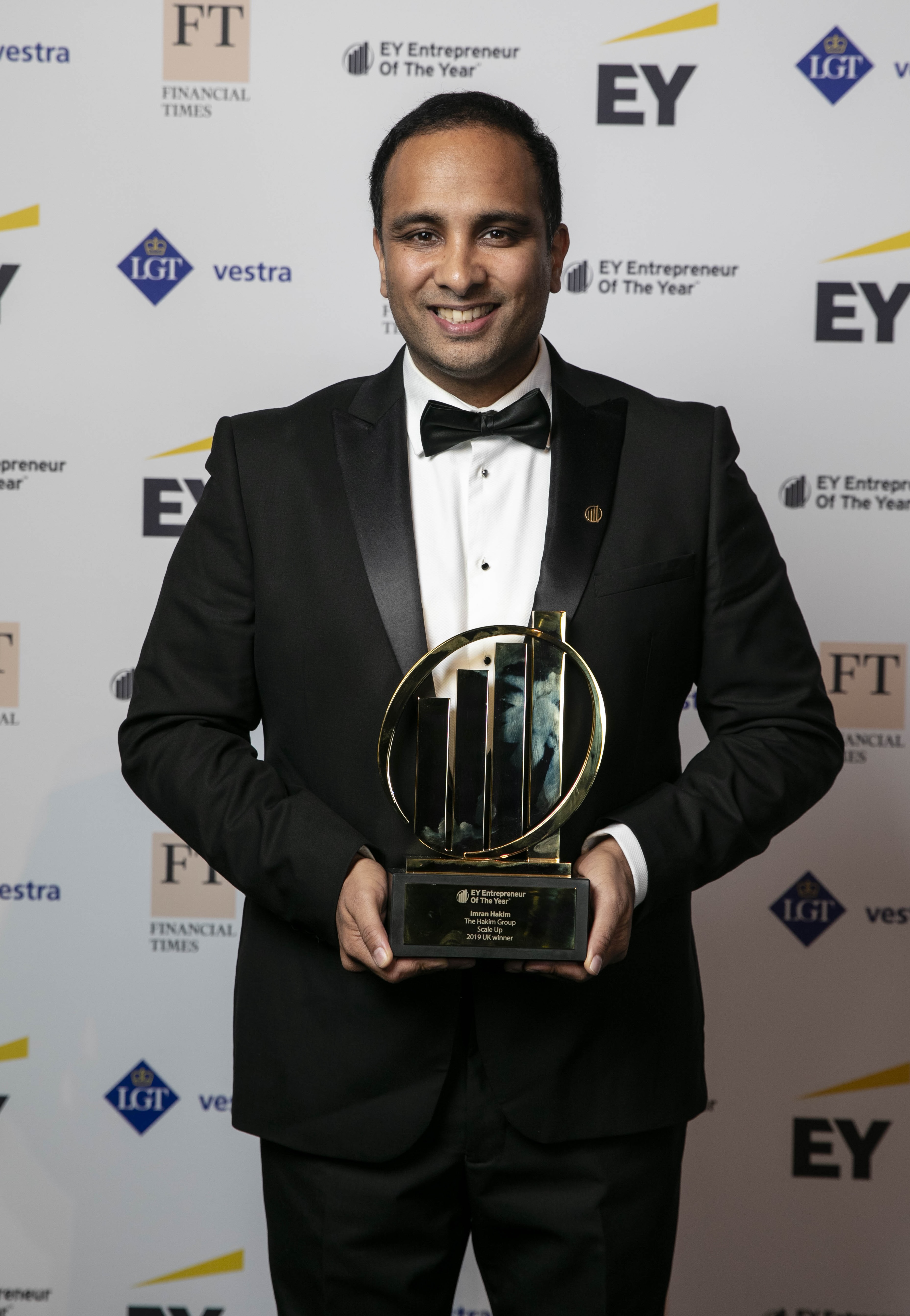 Imran Hakim at eye entrepreneur of the year award