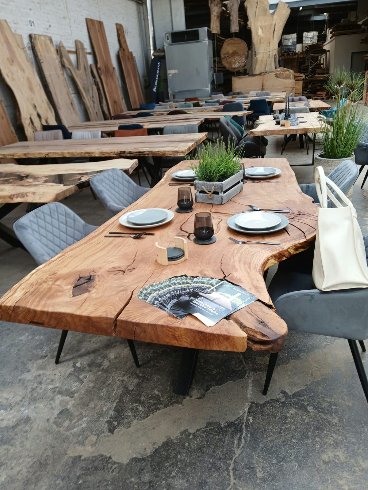 Massivholz pur: Eiche Massivholztisch von Scheermann