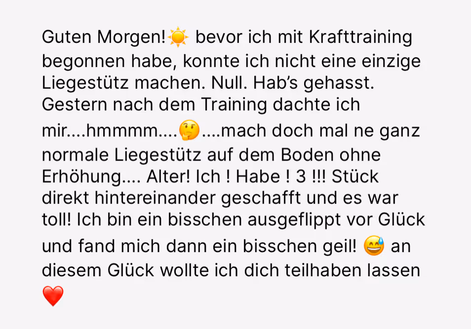 German text about overcoming difficulty doing push-ups and sharing the happiness of progress.