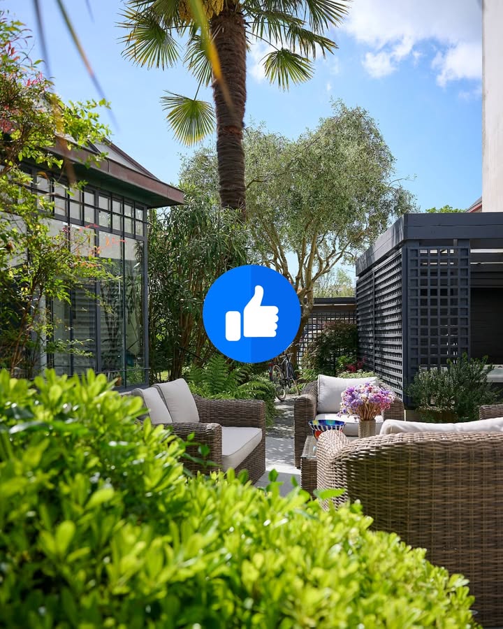 Dans quel jardin aimeriez-vous passer votre été ?🌳

A vos votes ! 👇...