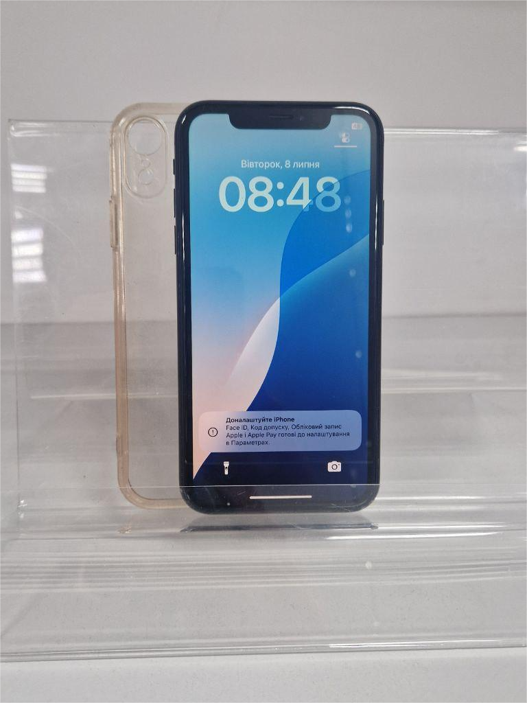 Телефон Apple IPhone XR 64gb