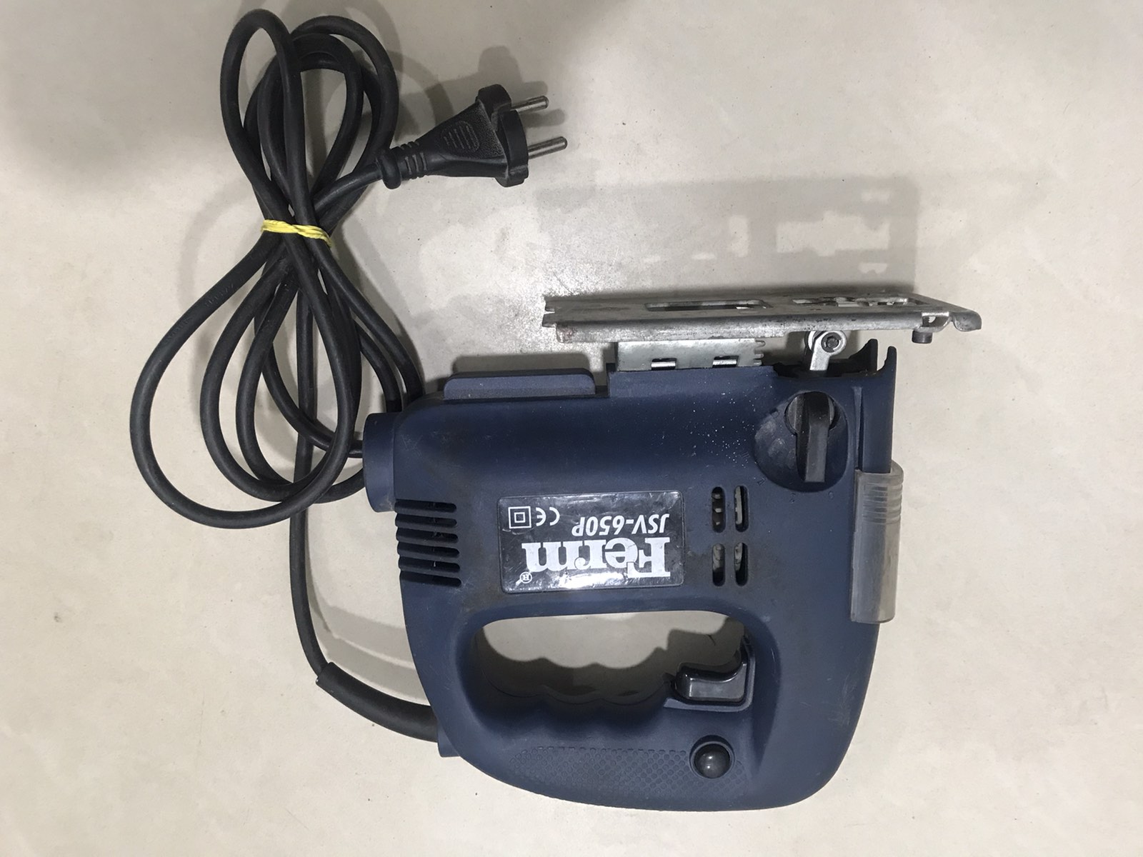 Лобзик Ferm JSV-650P