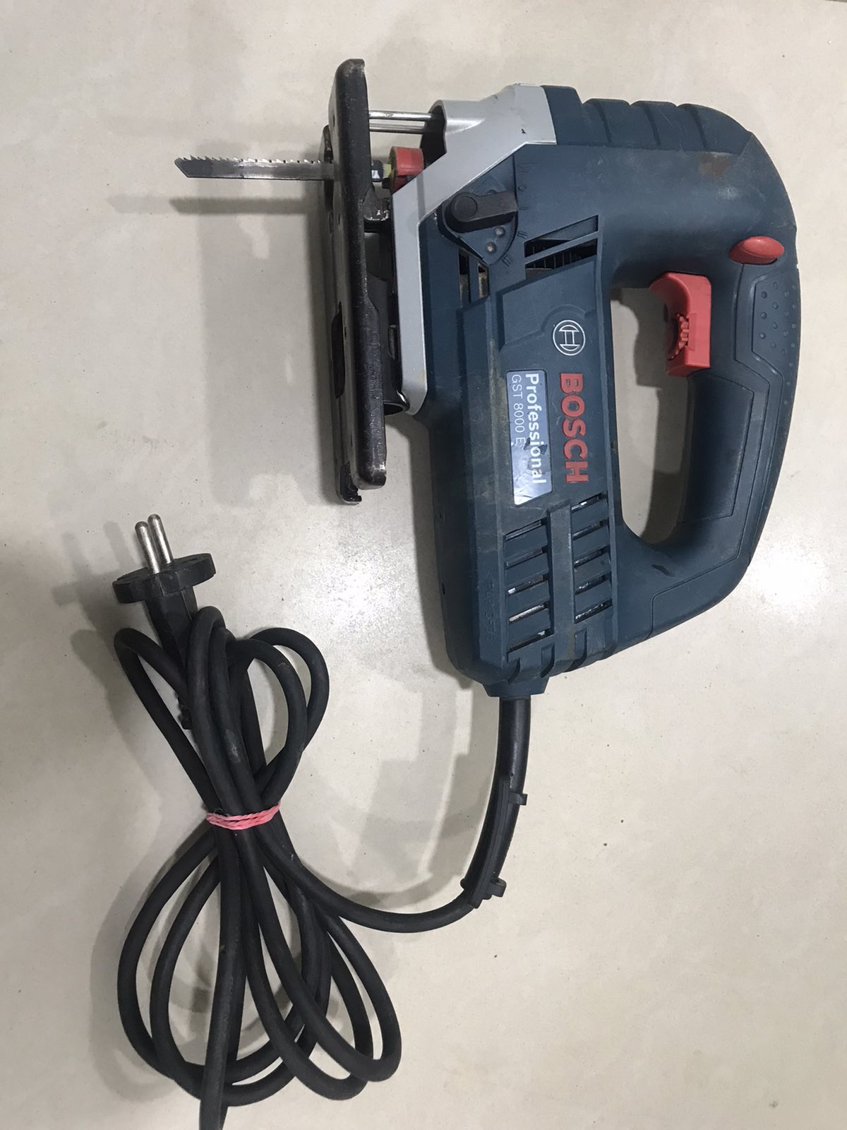 Лобзик Bosch GST 8000 E