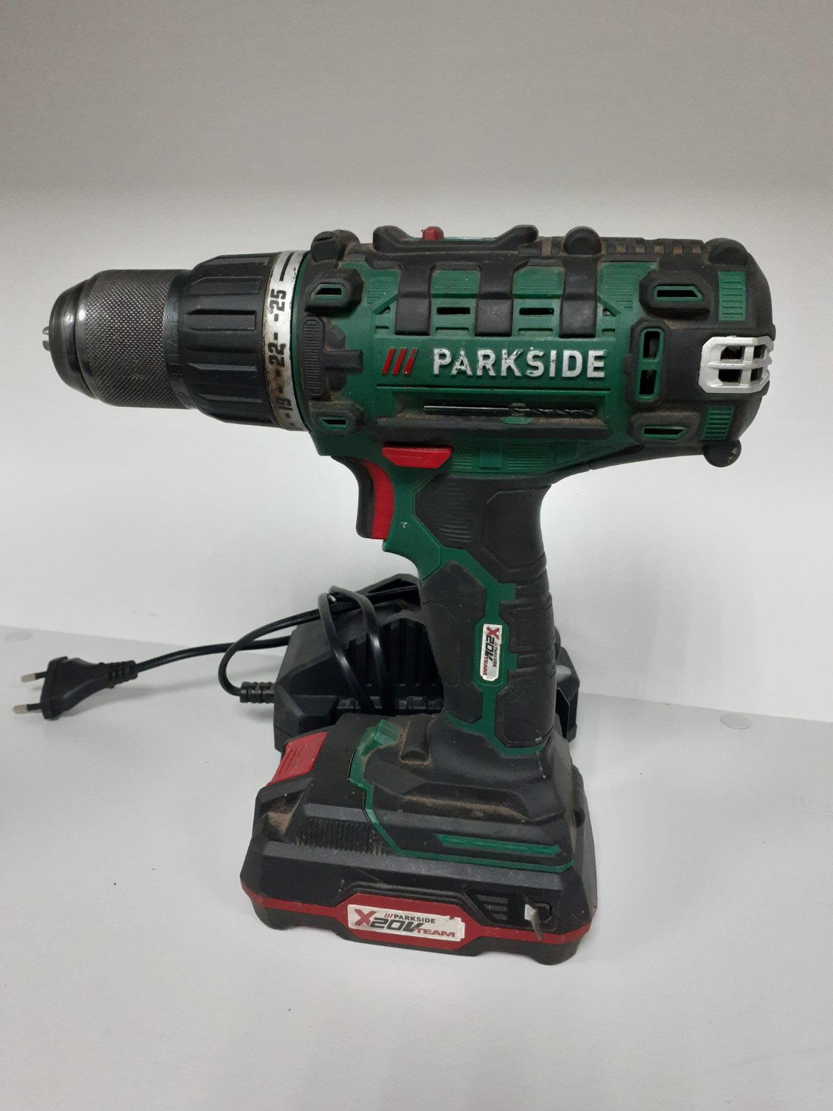 Шуруповерт Parkside PABS 20-LI E6