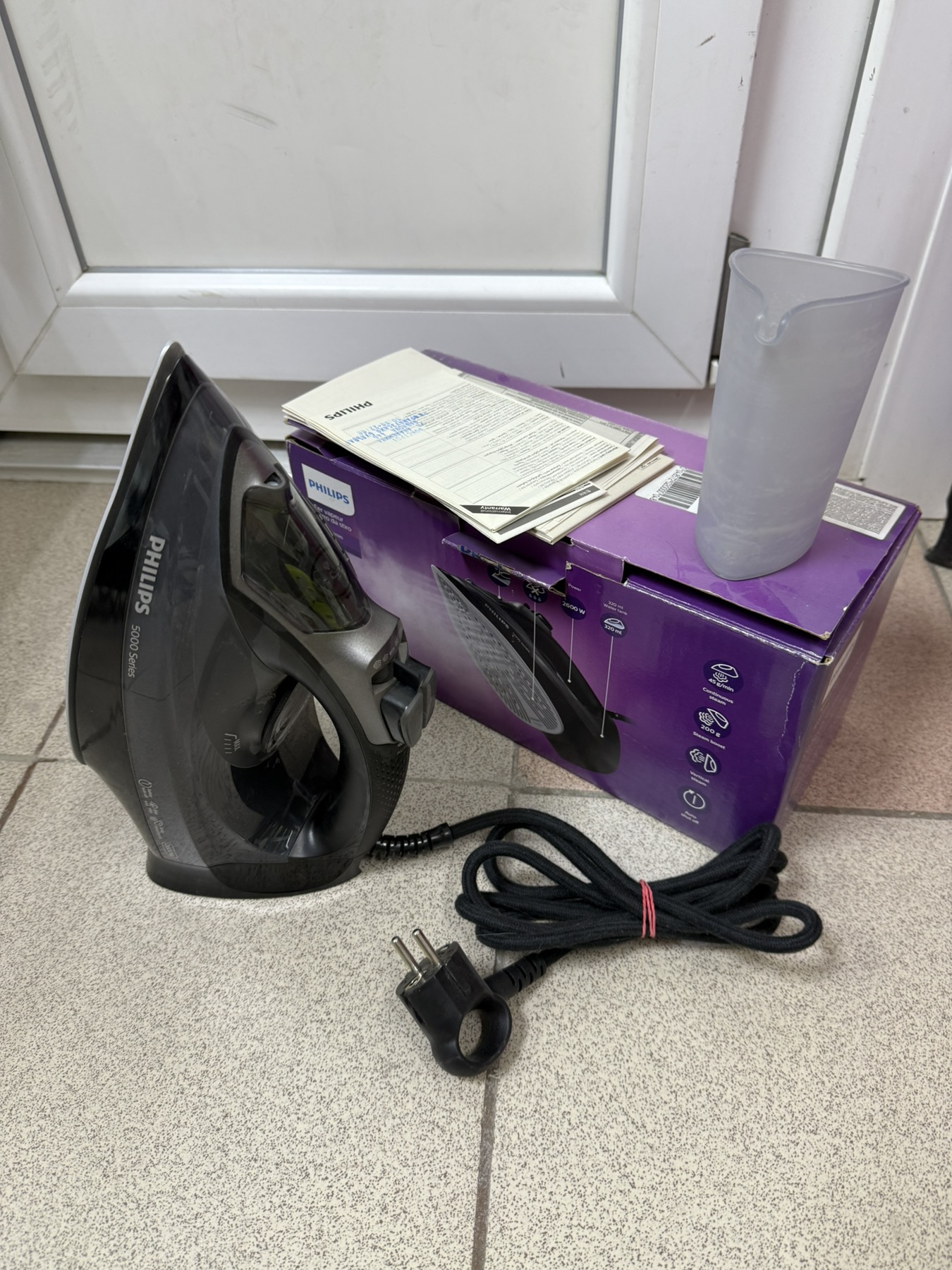 Праска Philips DST5040