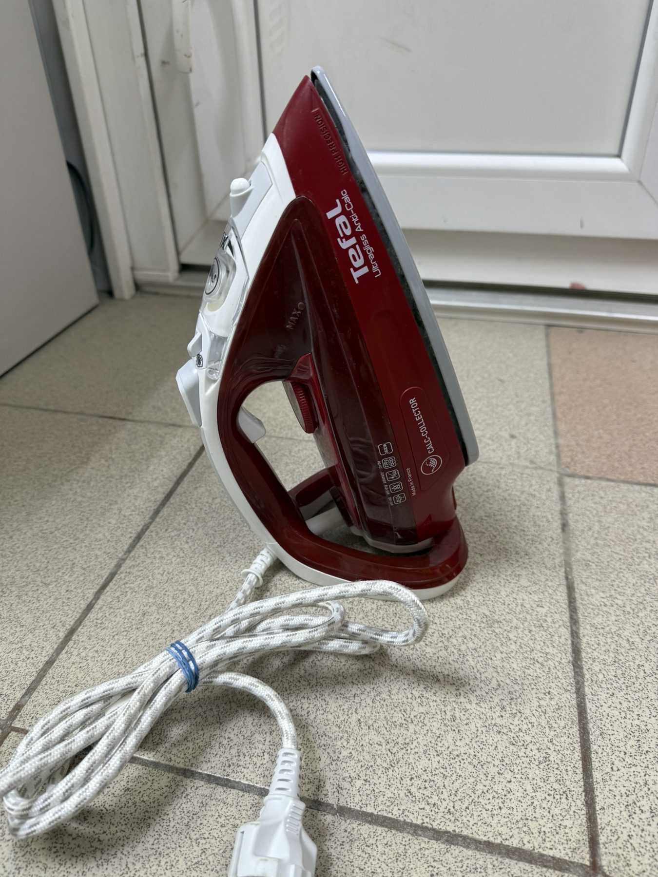 Праска Tefal FV4996