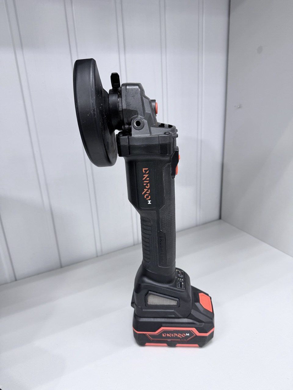 Болгарка акумуляторна Dnipro-M DGA-201BC Ultra
