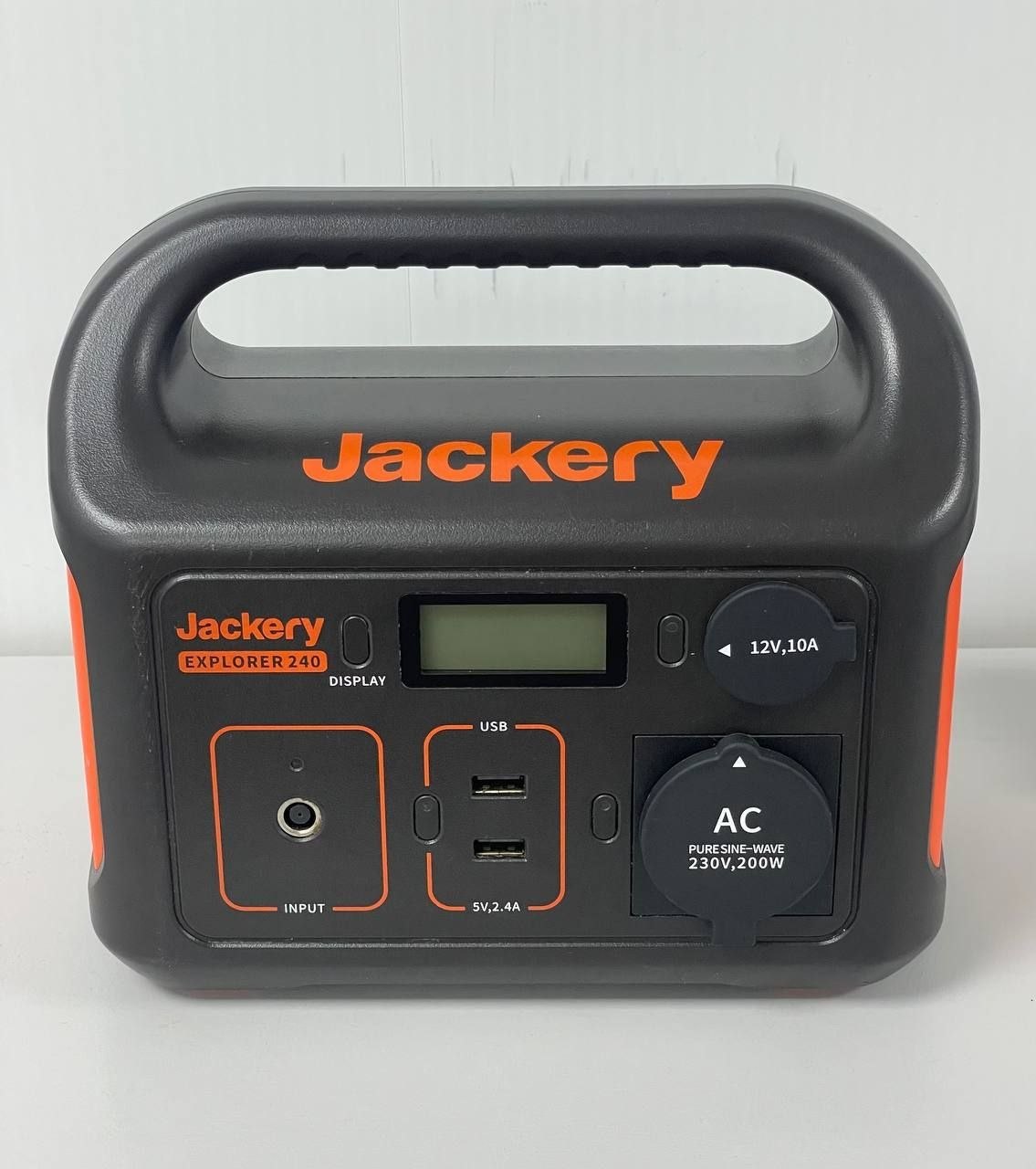 Зарядний пристрій Jackery explorer 240EU