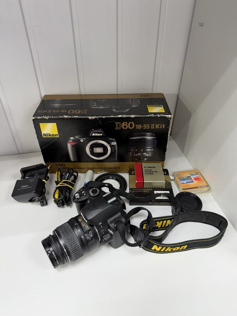 Фотоапарат Nikon D60