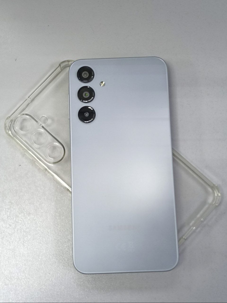 Телефон  Samsung A16  4/128gb