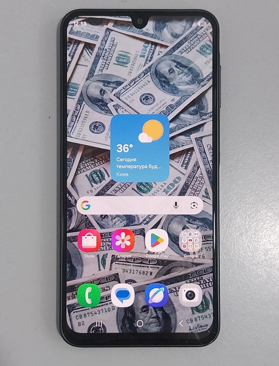 Телефон Samsung A16  4/128gb