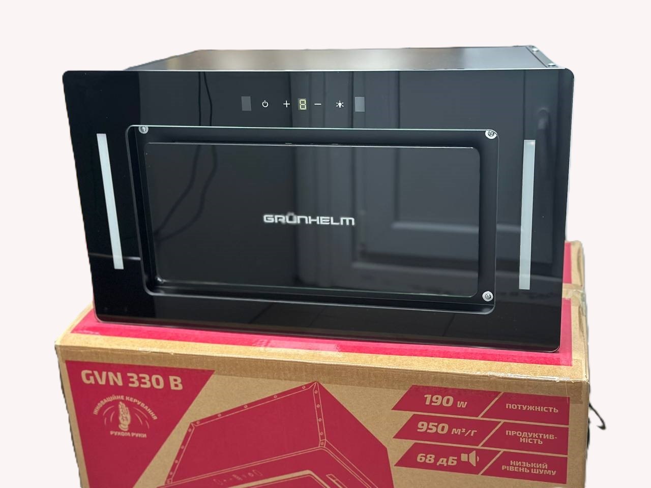 Кухонна витяжка GRUNHELM GVN 330B 