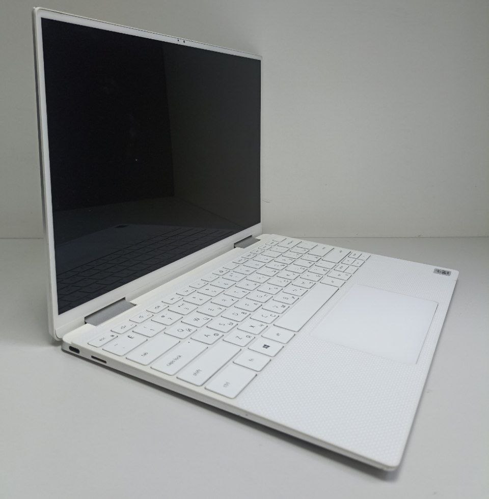 Ноутбук  Dell P103G