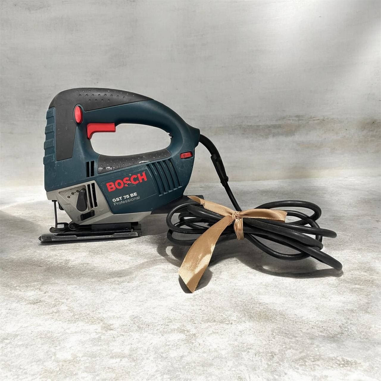 Електролобзик Bosch Professional GST 75 BE 