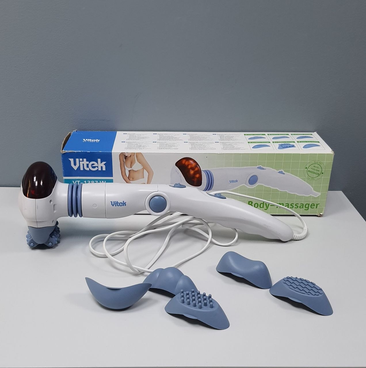 Масажер з інфрачервоним випромінюванням VITEK VT-1387 W