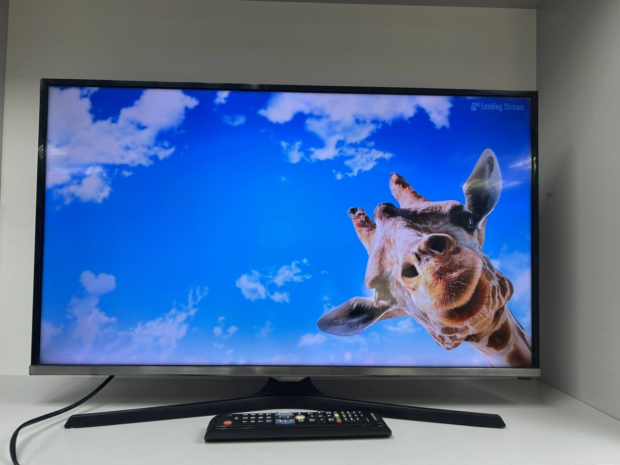 Телевізор Samsung UE32J5100