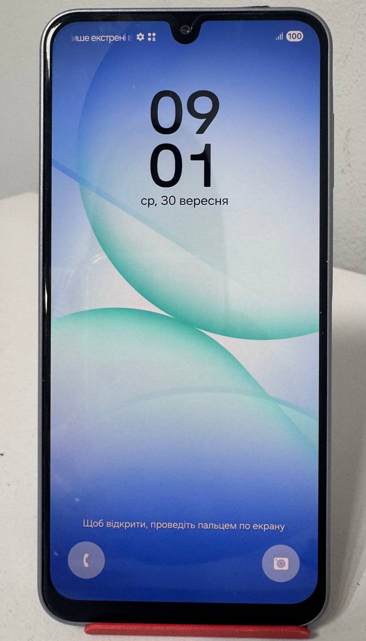 Телефон SAMSUNG  GALAXY A 17 8/256 GB