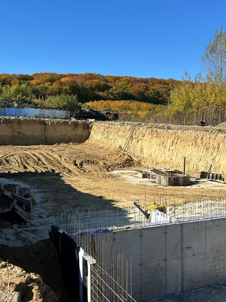 вересень 2025