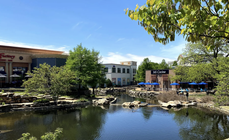 Why Waters Crossing is One of the Best Neighborhoods in Allen Texas