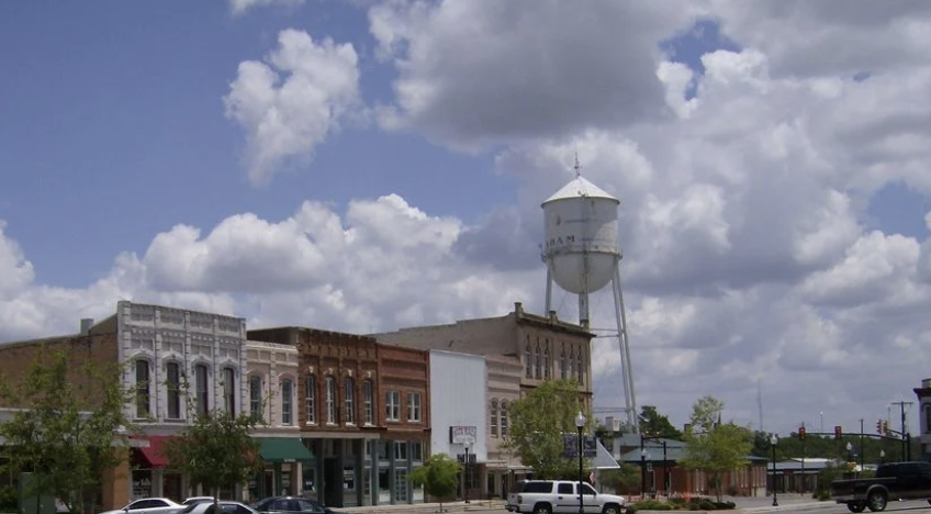 Why More People Are Moving to Bonham Texas