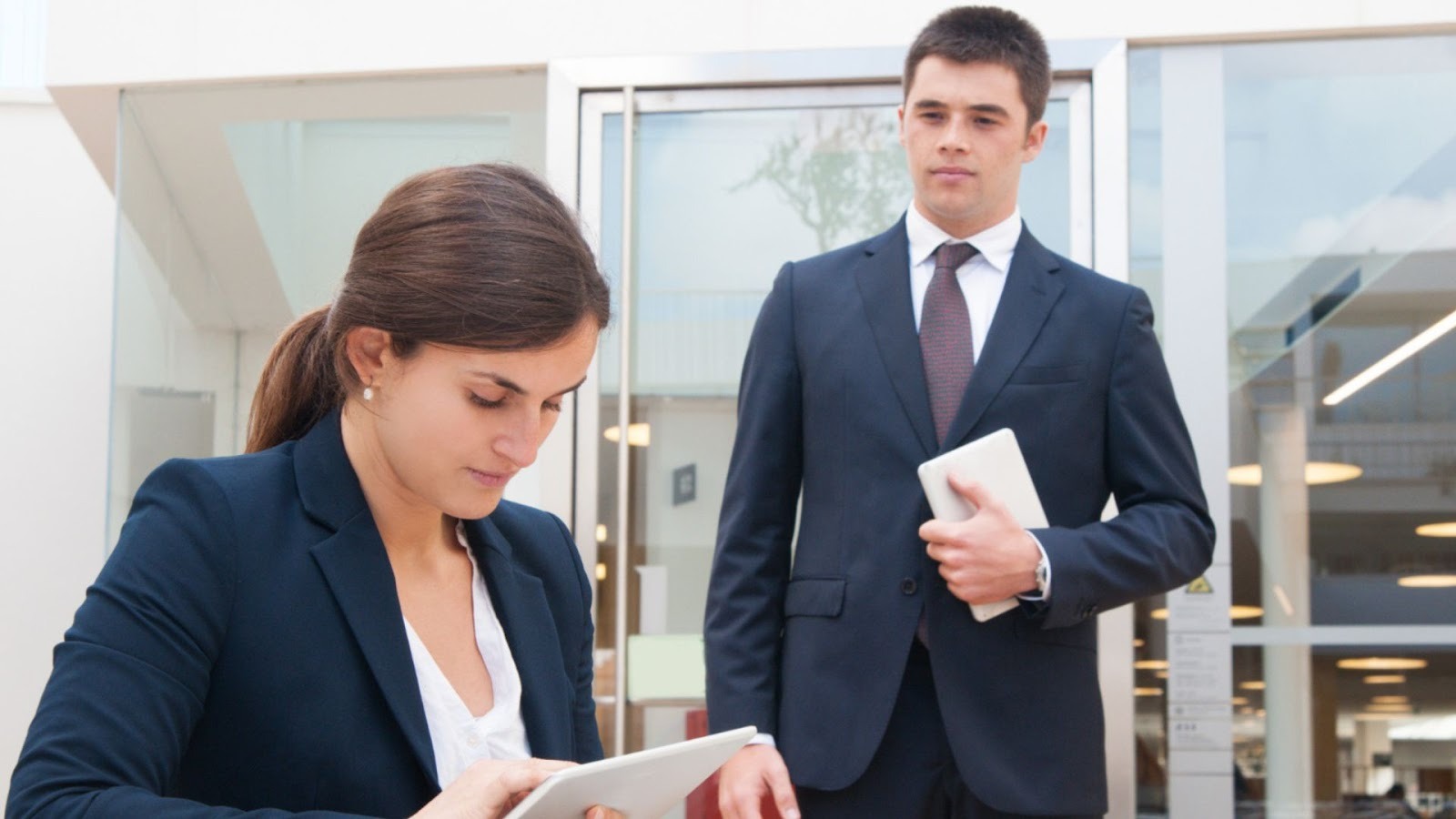 What To Do If You Spot These Red Flags