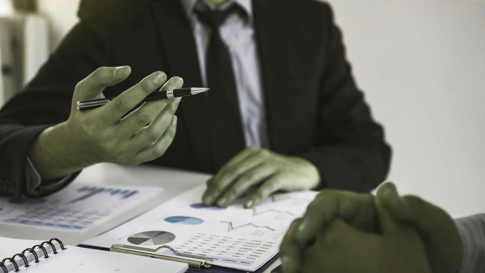 Top 10 Benefits of Working With Financial Advisors