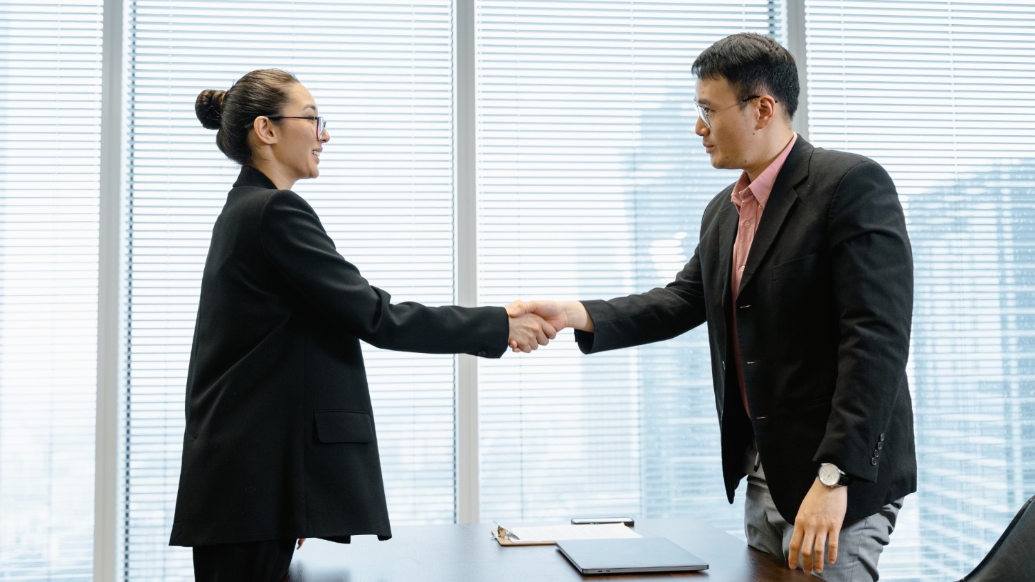 Middle Stage: Negotiation & Recovery Strategies