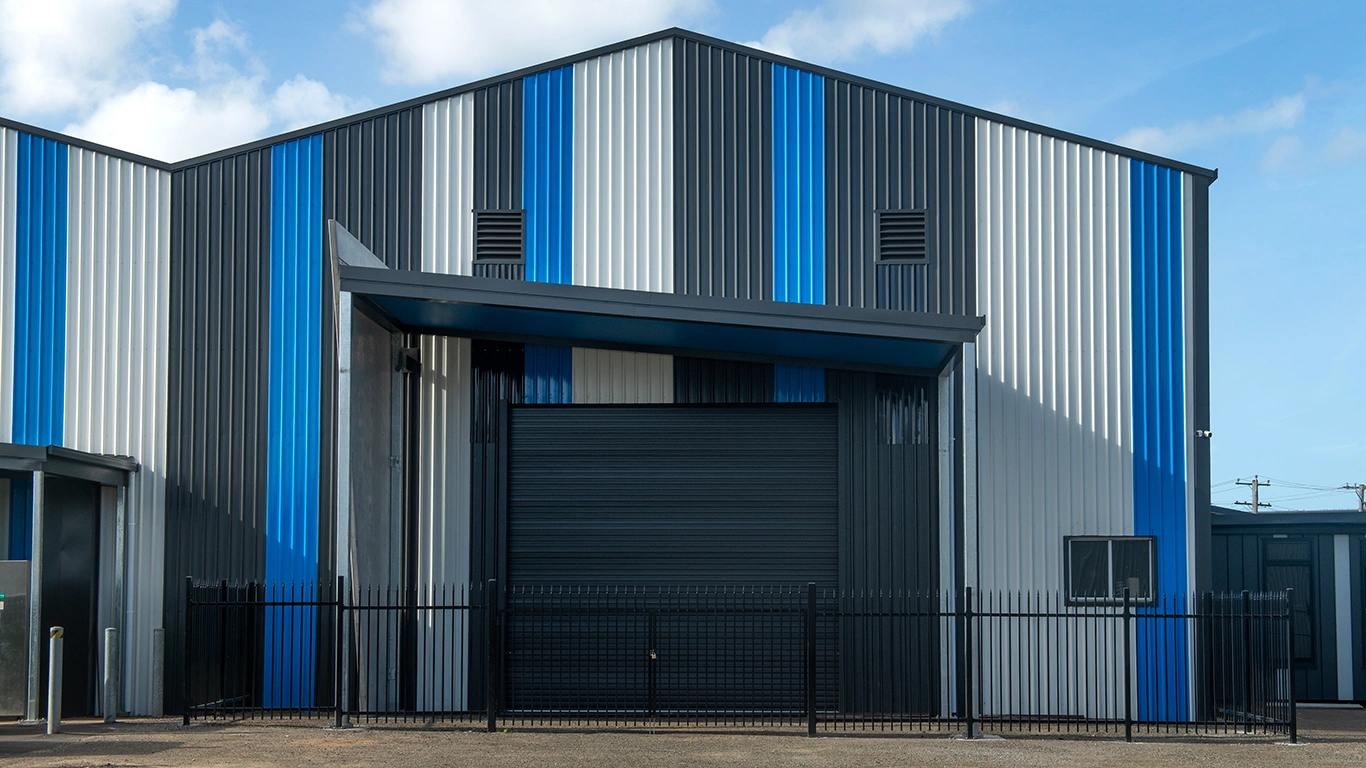 WRS-Lovells-Warehouse Facade04