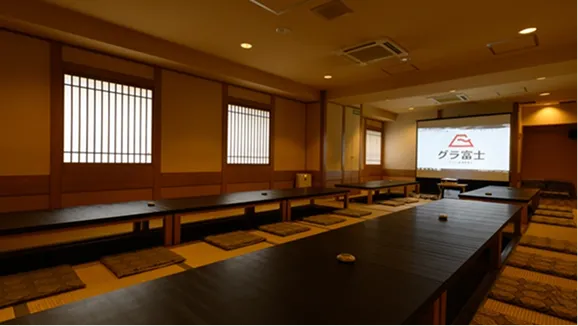 グランド居酒屋　富士　すすきの店　店舗写真