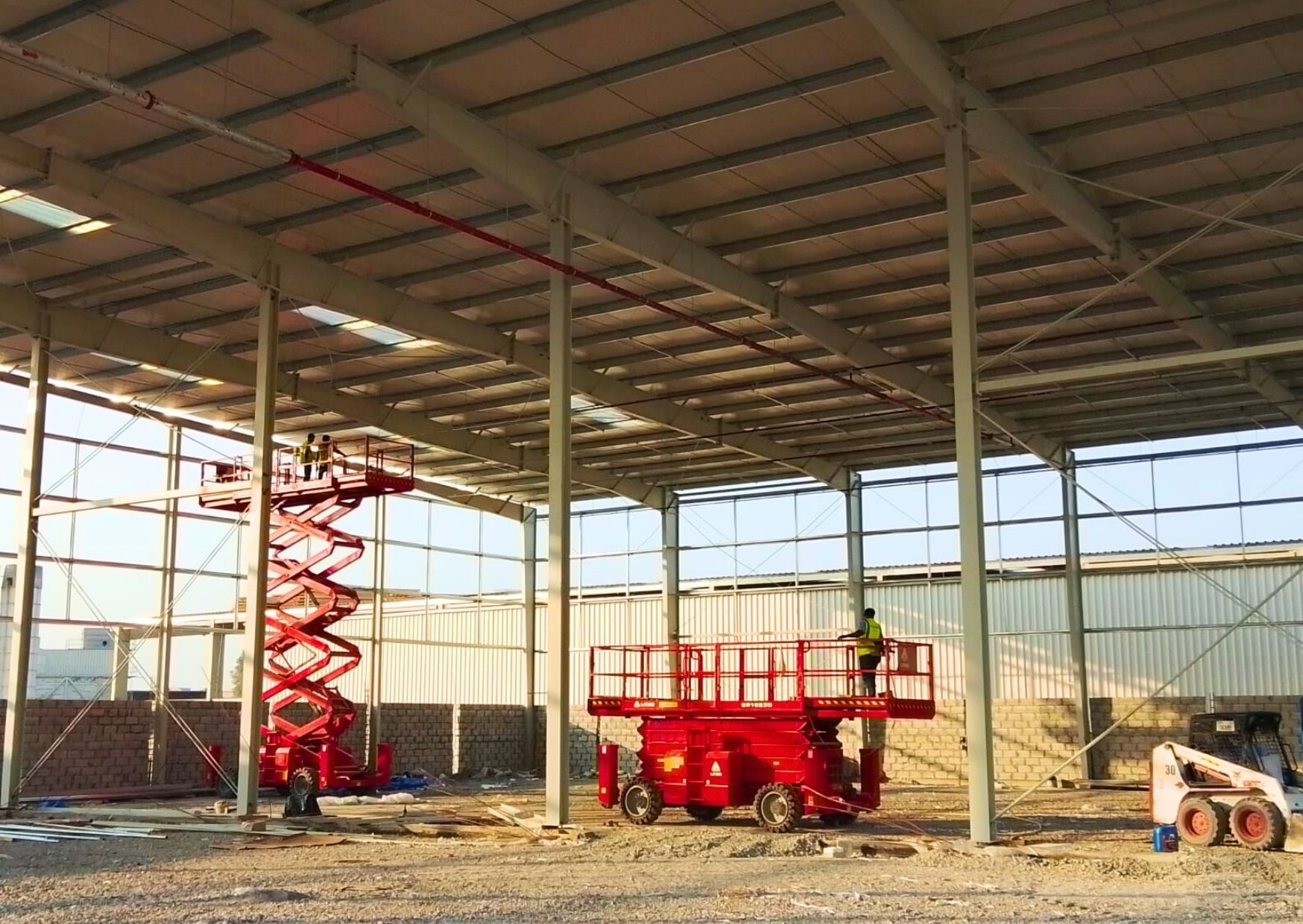 ‘WEST IRELAND INVESTMENTS’ 69,000 Dubai Investment Park (DIP) Facility reaches 71% completion and 2 months ahead of schedule!